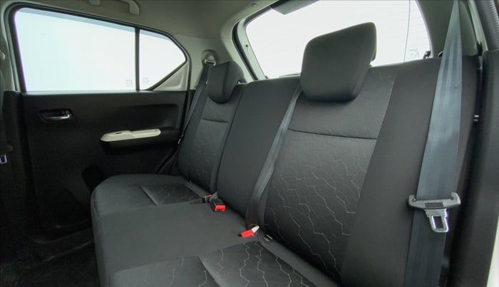 2018 Maruti IGNIS ALPHA 1.2 K12, Petrol, Manual, 38,413 km, Right Side Rear Door Cabin
