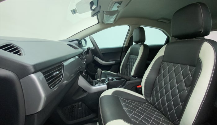 2021 Tata NEXON XMA 1.5, Diesel, Automatic, 36,641 km, Right Side Front Door Cabin