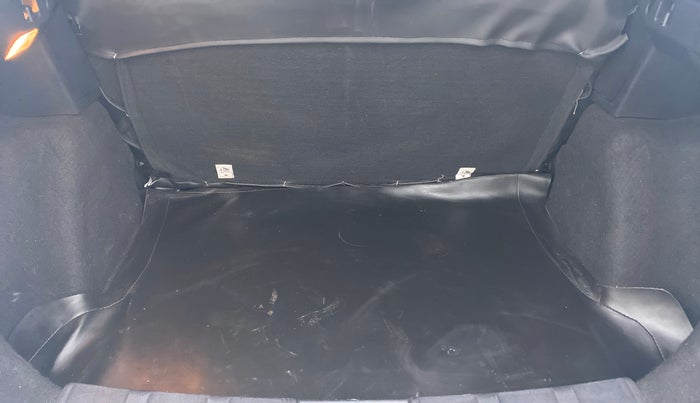 2021 Tata NEXON XMA 1.5, Diesel, Automatic, 36,641 km, Boot Inside