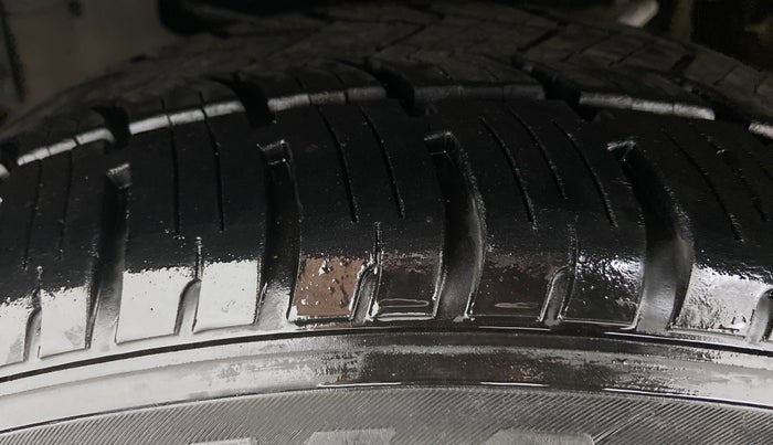 2018 Tata Hexa Varicor 400 XTA, Diesel, Automatic, 65,544 km, Left Front Tyre Tread