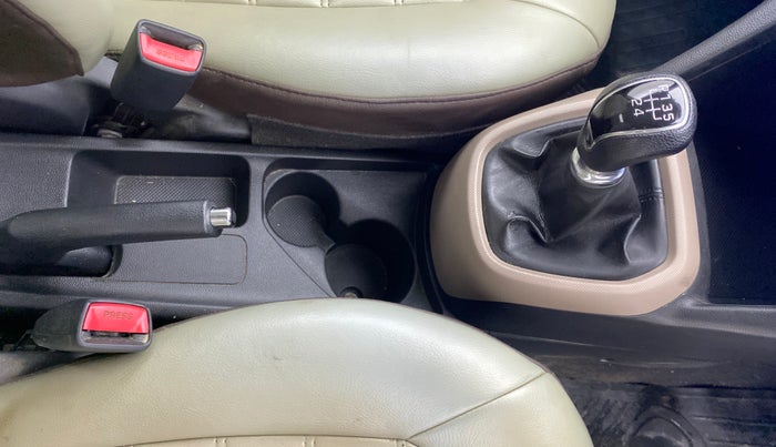 2013 Hyundai Grand i10 SPORTZ 1.1 CRDI, Diesel, Manual, 78,515 km, Gear Lever