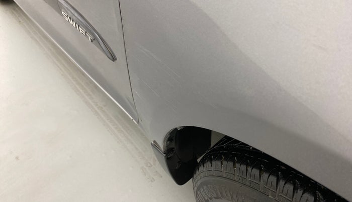 2017 Maruti Swift VXI, Petrol, Manual, 52,572 km, Right fender - Slightly dented
