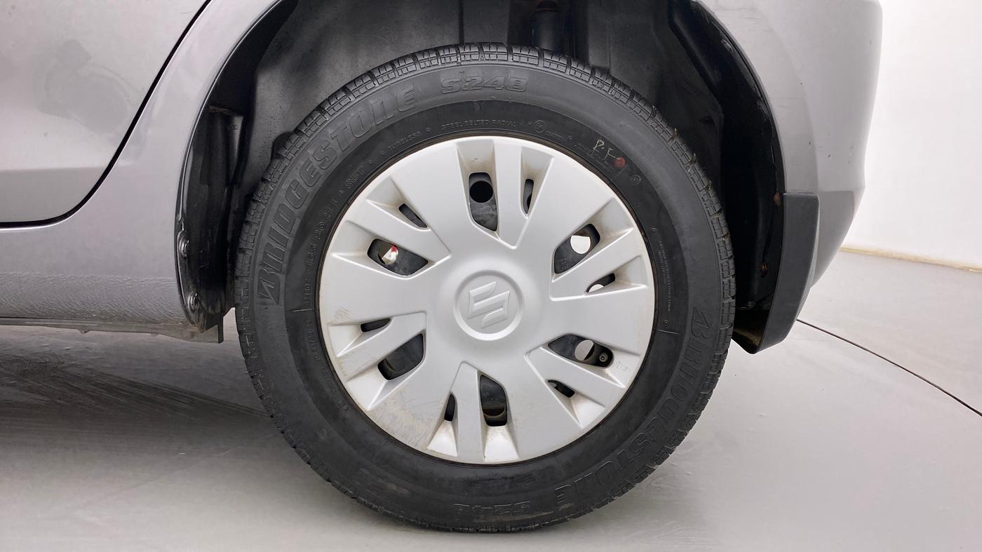 2017 Maruti Swift VXI, Petrol, Manual, 52,572 km, Left Rear Wheel