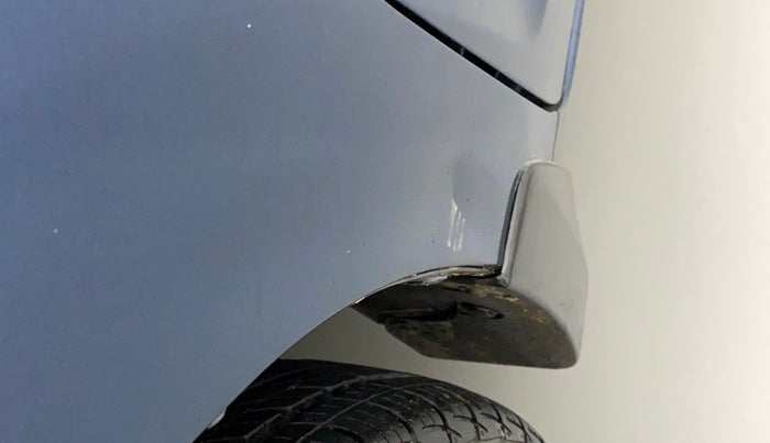 2017 Maruti Baleno DELTA PETROL 1.2, Petrol, Manual, 43,981 km, Left fender - Slightly dented
