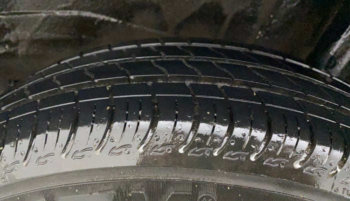 2020 Maruti S PRESSO VXI+, Petrol, Manual, 23,682 km, Left Rear Tyre Tread