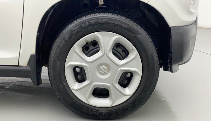 2020 Maruti S PRESSO VXI+, Petrol, Manual, 23,682 km, Right Front Wheel