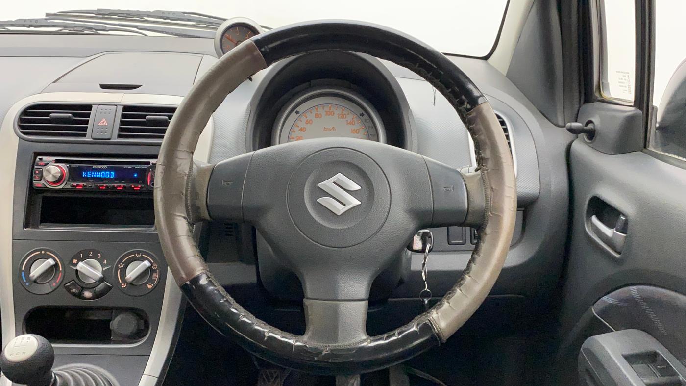 2011 Maruti Ritz VDI, Diesel, Manual, 1,24,712 km, Steering Wheel Close Up