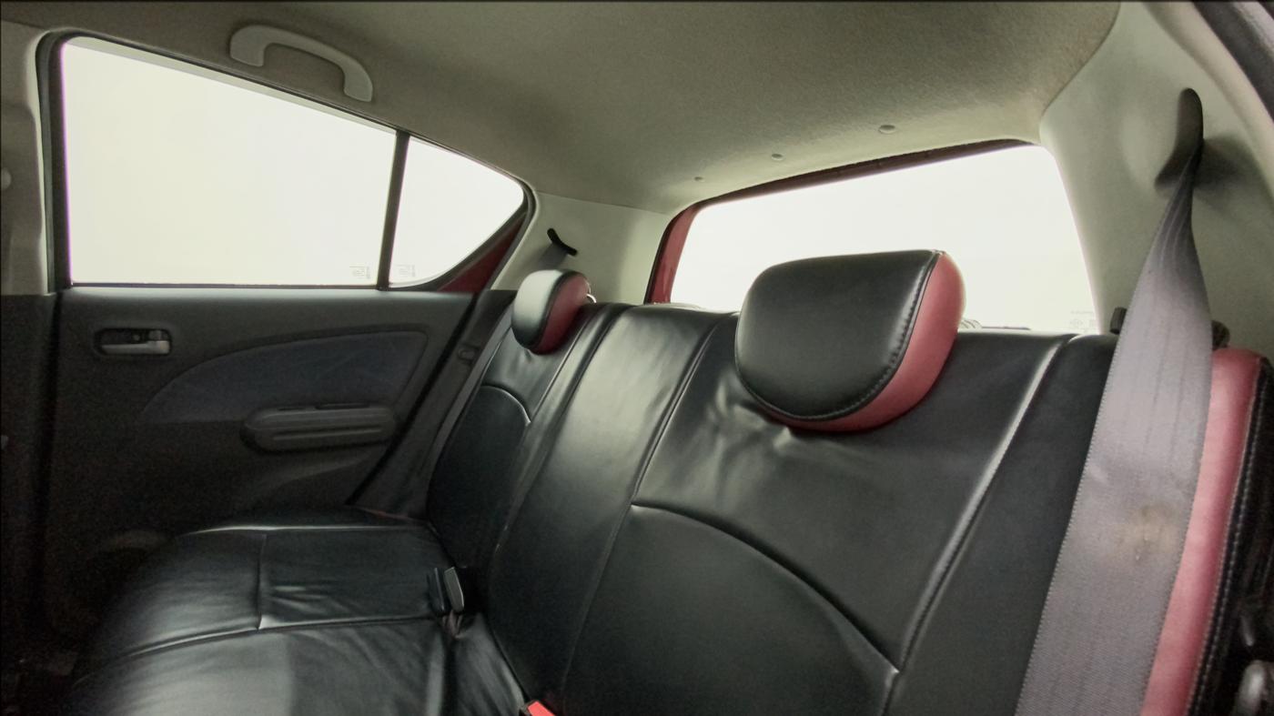 2011 Maruti Ritz VDI, Diesel, Manual, 1,24,712 km, Right Side Rear Door Cabin