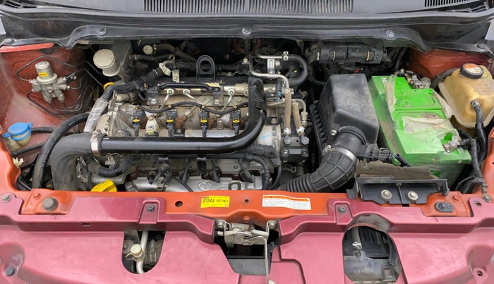 2011 Maruti Ritz VDI, Diesel, Manual, 1,24,712 km, Open Bonet