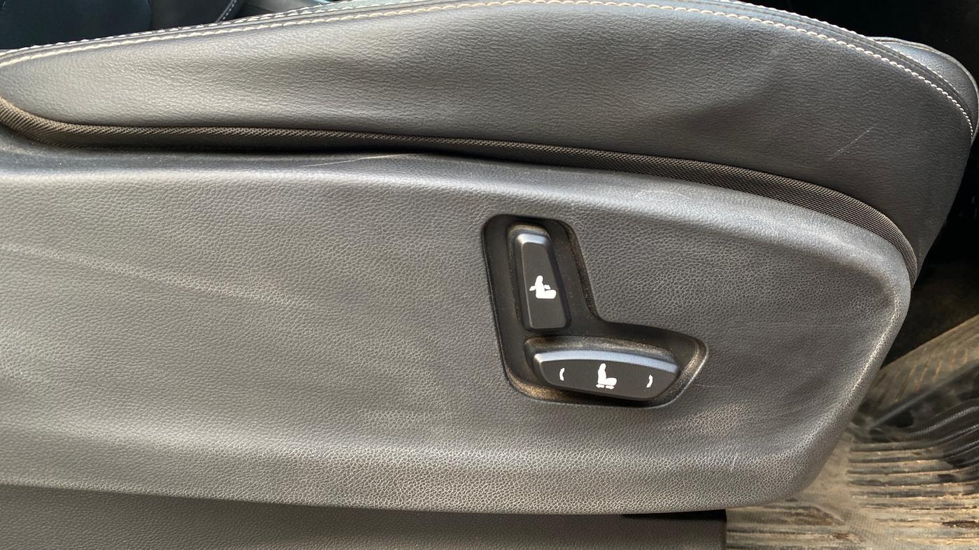 2019 MG HECTOR SMART 1.5 DCT PETROL, Petrol, Automatic, 23,190 km, Driver Side Adjustment Panel