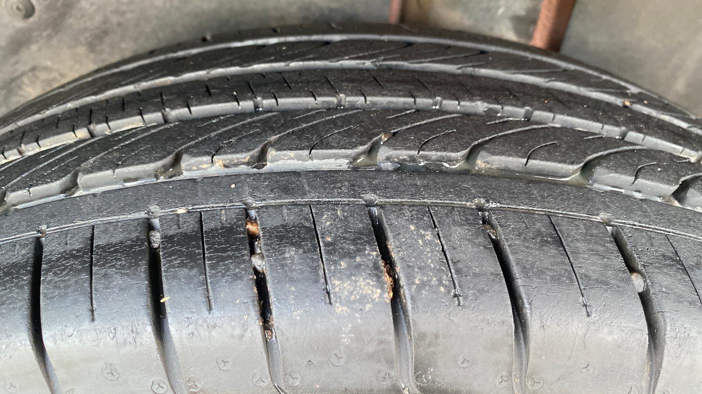 2019 MG HECTOR SMART 1.5 DCT PETROL, Petrol, Automatic, 23,190 km, Left Rear Tyre Tread