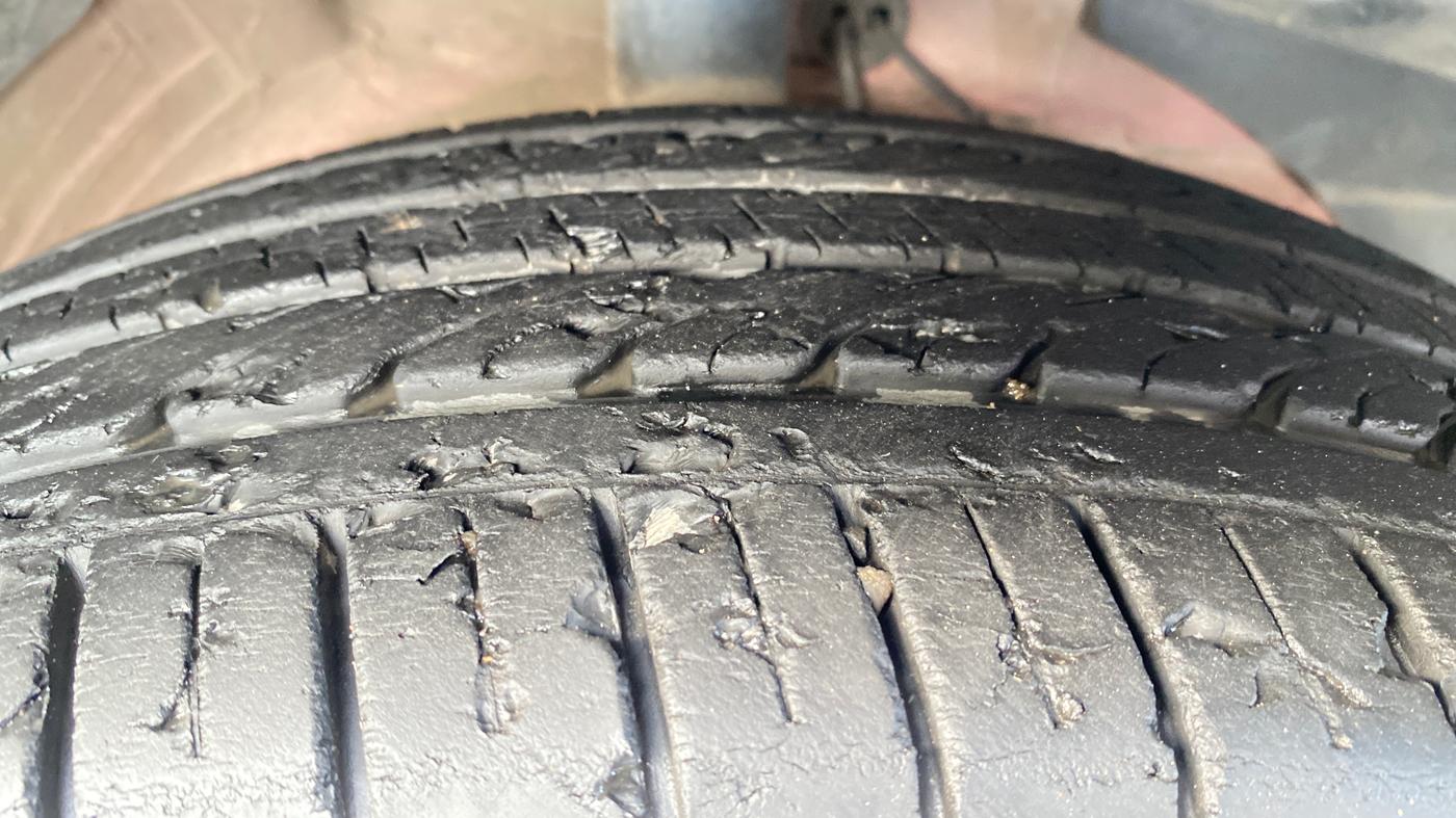 2019 MG HECTOR SMART 1.5 DCT PETROL, Petrol, Automatic, 23,190 km, Right Front Tyre Tread