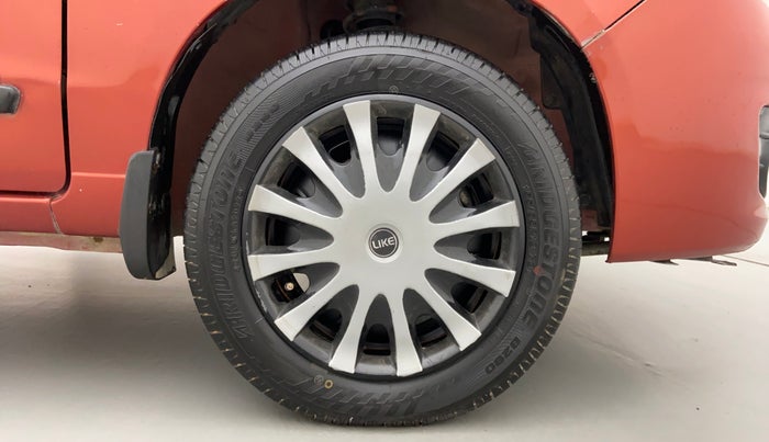 2013 Maruti Alto K10 VXI, Petrol, Manual, 32,615 km, Right Front Wheel