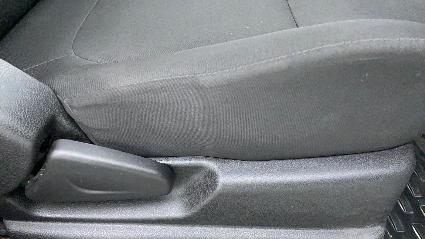 2022 Renault Kwid RXT 1.0 AMT, Petrol, Automatic, 4,241 km, Driver Side Adjustment Panel