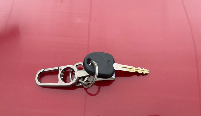 2021 Hyundai GRAND I10 NIOS SPORTZ 1.2 KAPPA VTVT, Petrol, Manual, 43,900 km, Key Close Up