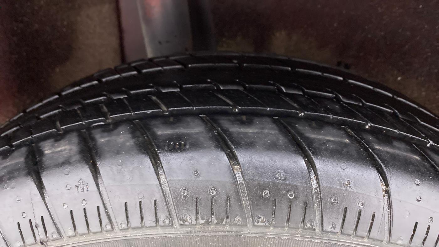 2018 Maruti Baleno SIGMA DIESEL 1.3, Diesel, Manual, 98,059 km, Right Rear Tyre Tread