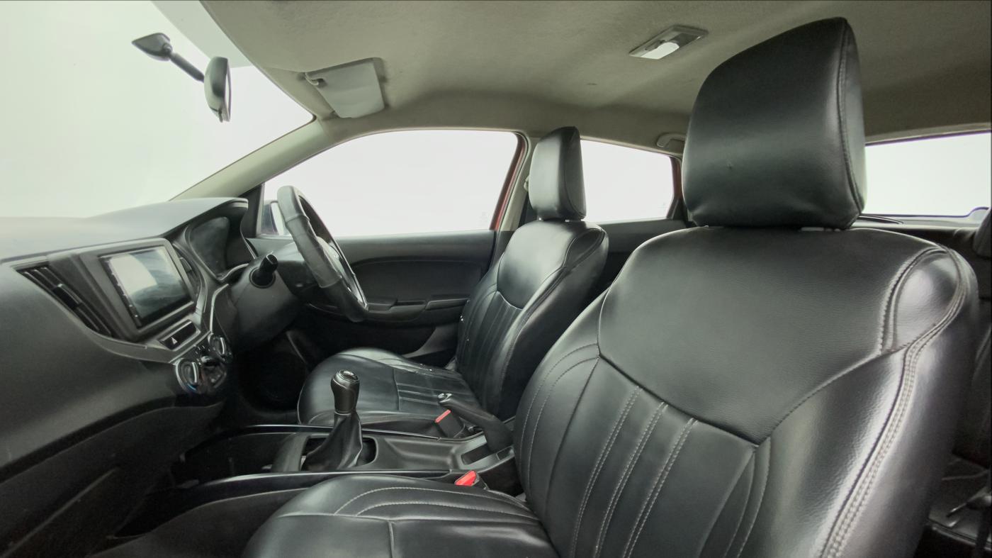 2018 Maruti Baleno SIGMA DIESEL 1.3, Diesel, Manual, 98,059 km, Right Side Front Door Cabin