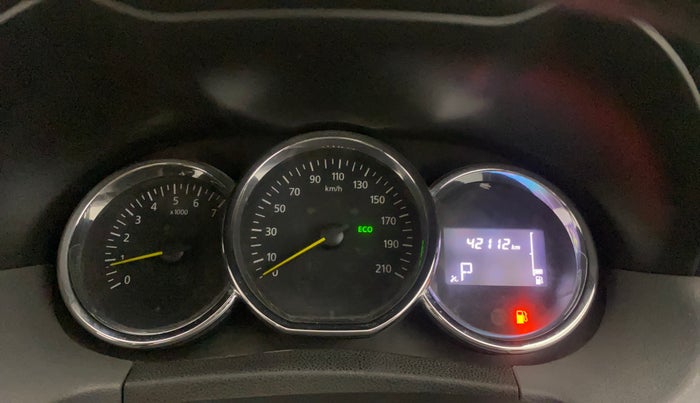 2017 Renault Duster RXS CVT, Petrol, Automatic, 42,070 km, Odometer Image