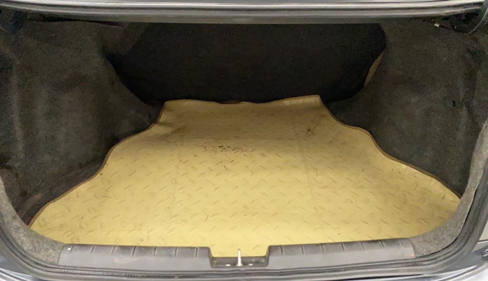 2010 Honda City 1.5L I-VTEC V AT, Petrol, Automatic, 1,15,080 km, Boot Inside