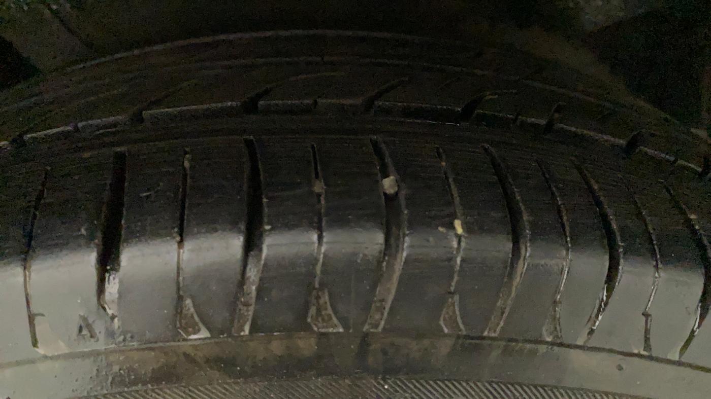 2010 Honda City 1.5L I-VTEC V AT, Petrol, Automatic, 1,15,080 km, Right Front Tyre Tread