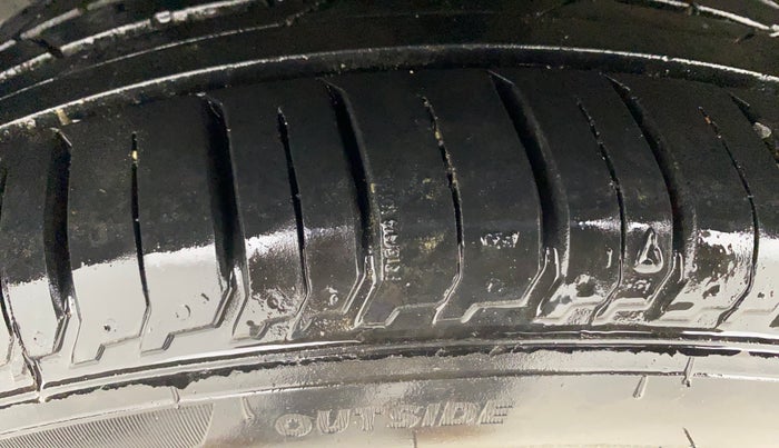 2017 Hyundai i20 Active 1.2 S, Petrol, Manual, 60,535 km, Right Rear Tyre Tread