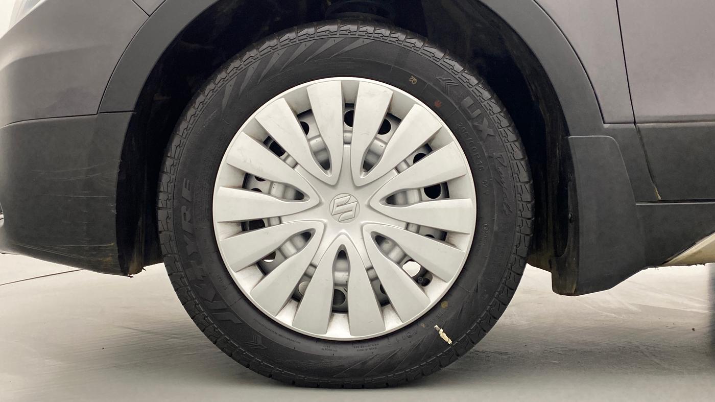 2017 Maruti S Cross SIGMA 1.3, Diesel, Manual, 49,703 km, Left Front Wheel