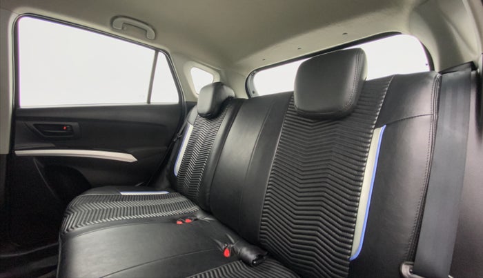 2017 Maruti S Cross SIGMA 1.3, Diesel, Manual, 49,703 km, Right Side Rear Door Cabin