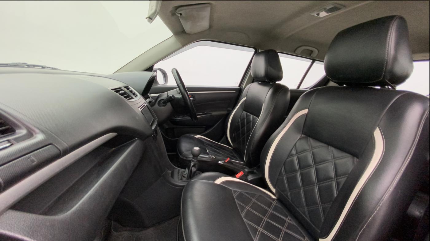 2013 Maruti Swift VDI, Diesel, Manual, 96,540 km, Right Side Front Door Cabin