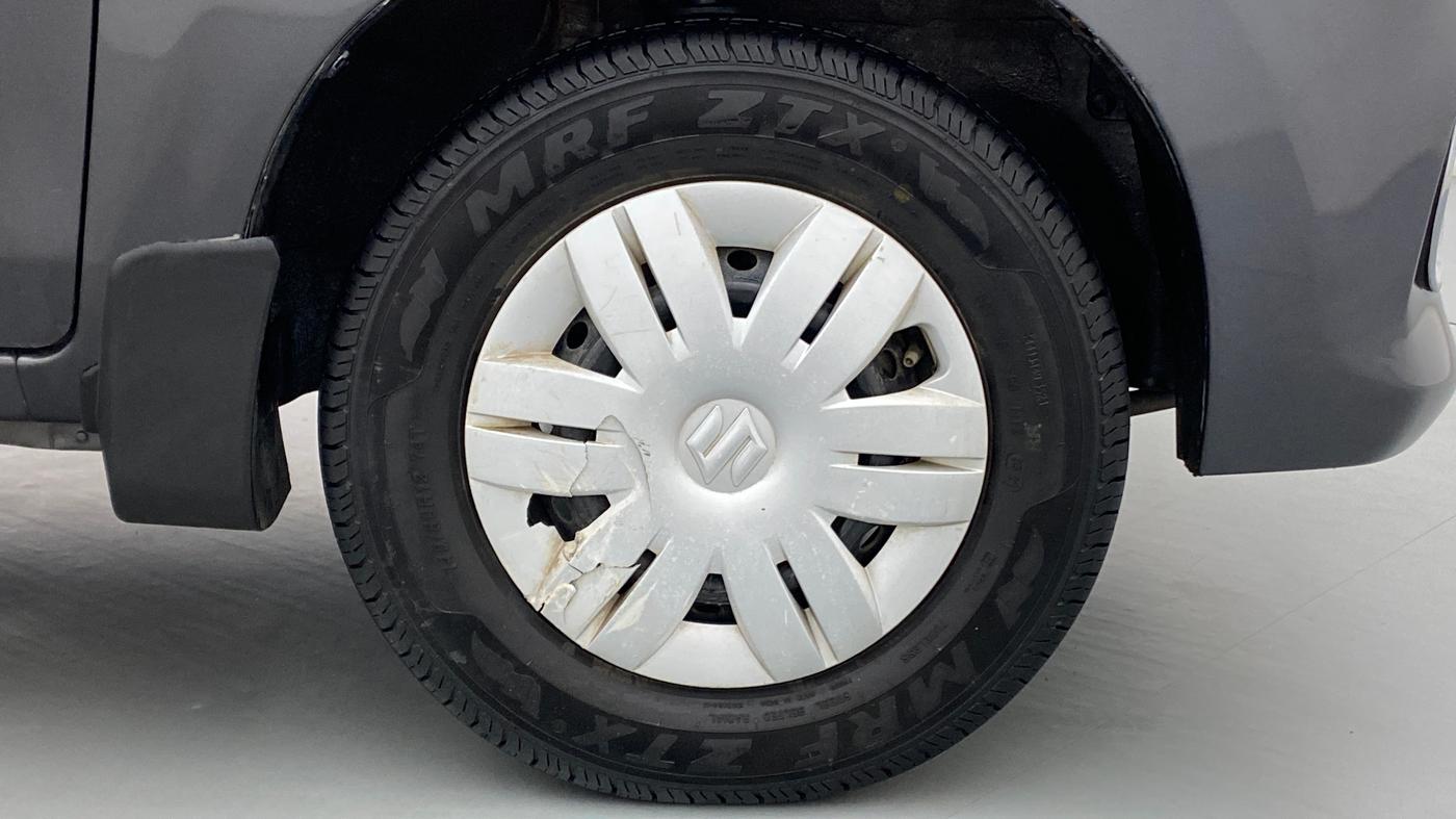 2018 Maruti Alto 800 LXI CNG, CNG, Manual, 30,648 km, Right Front Wheel