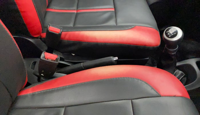 2016 Maruti Wagon R 1.0 VXI, Petrol, Manual, 65,298 km, Gear Lever