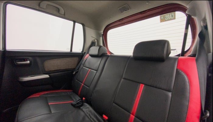 2016 Maruti Wagon R 1.0 VXI, Petrol, Manual, 65,298 km, Right Side Rear Door Cabin