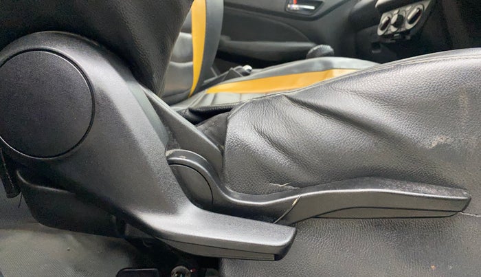2019 Maruti Swift VXI AMT, Petrol, Automatic, 64,439 km, Driver Side Adjustment Panel