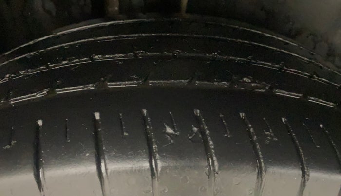 2019 MG HECTOR SHARP 1.5 DCT PETROL, Petrol, Automatic, 30,868 km, Right Rear Tyre Tread