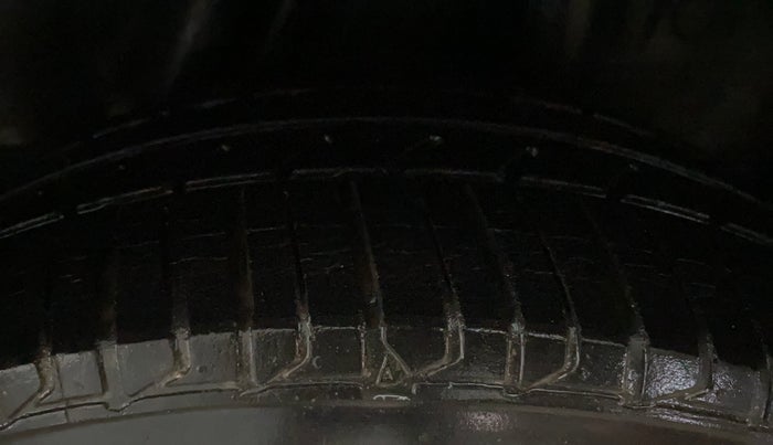 2015 Honda City 1.5L I-VTEC V MT, Petrol, Manual, 41,414 km, Left Rear Tyre Tread