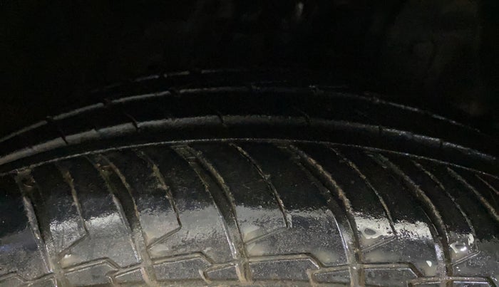 2015 Honda City 1.5L I-VTEC V MT, Petrol, Manual, 41,414 km, Right Front Tyre Tread