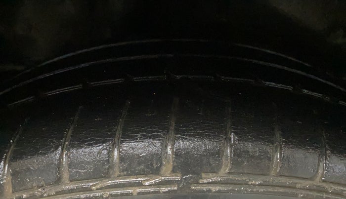 2015 Honda City 1.5L I-VTEC V MT, Petrol, Manual, 41,414 km, Right Rear Tyre Tread