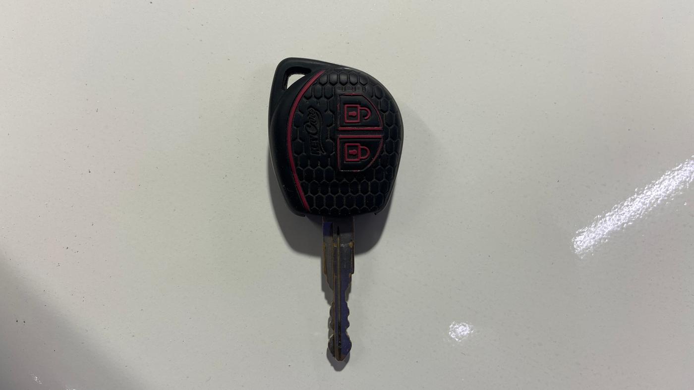 2015 Maruti Ertiga VDI, Diesel, Manual, 93,157 km, Key Close Up