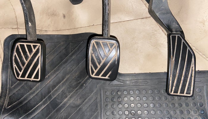 2015 Maruti Ertiga VDI, Diesel, Manual, 93,157 km, Pedals