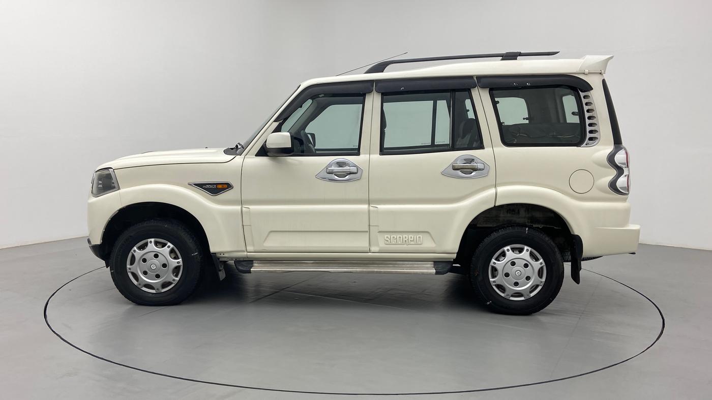 2016 Mahindra Scorpio S2, Diesel, Manual, 1,44,204 km, Left Side
