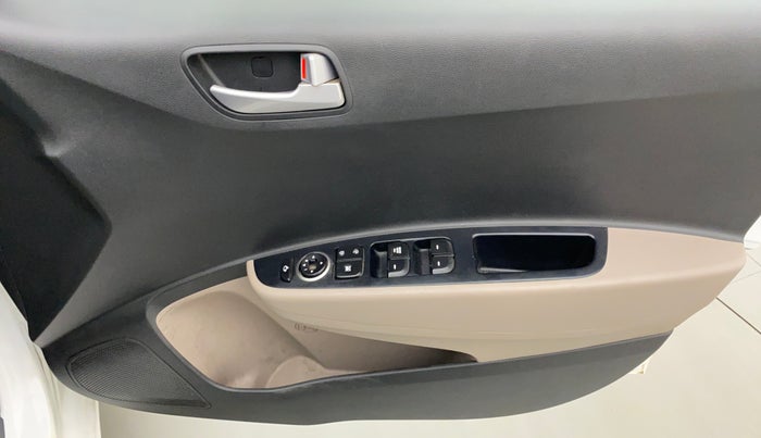 2018 Hyundai Grand i10 SPORTZ 1.2 KAPPA VTVT, CNG, Manual, 58,033 km, Driver Side Door Panels Control