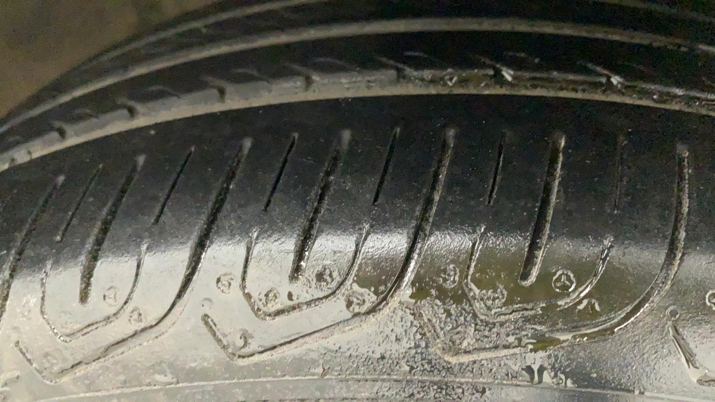 2017 Honda Jazz 1.2L I-VTEC V AT, Petrol, Automatic, 57,944 km, Right Front Tyre Tread