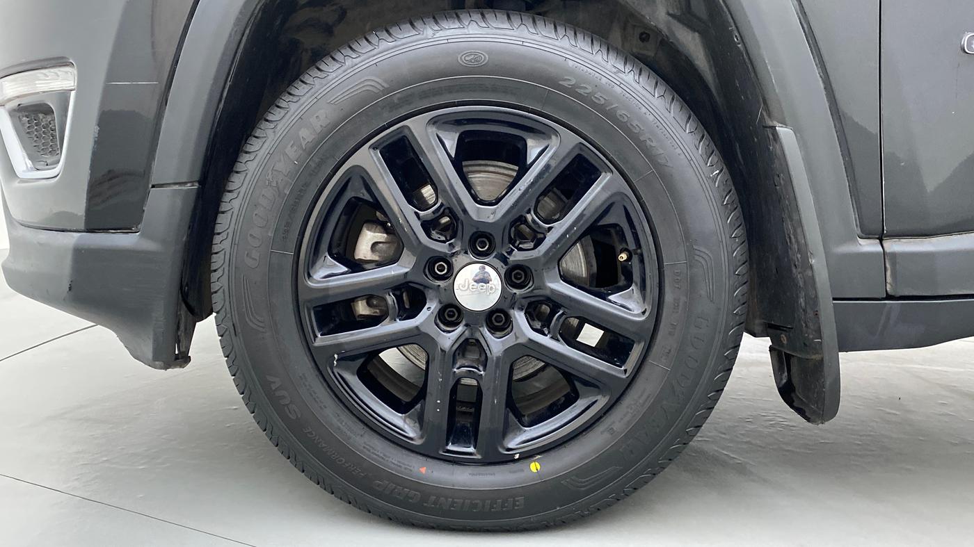 2017 Jeep Compass 2.0 LIMITED, Diesel, Manual, 88,808 km, Left Front Wheel