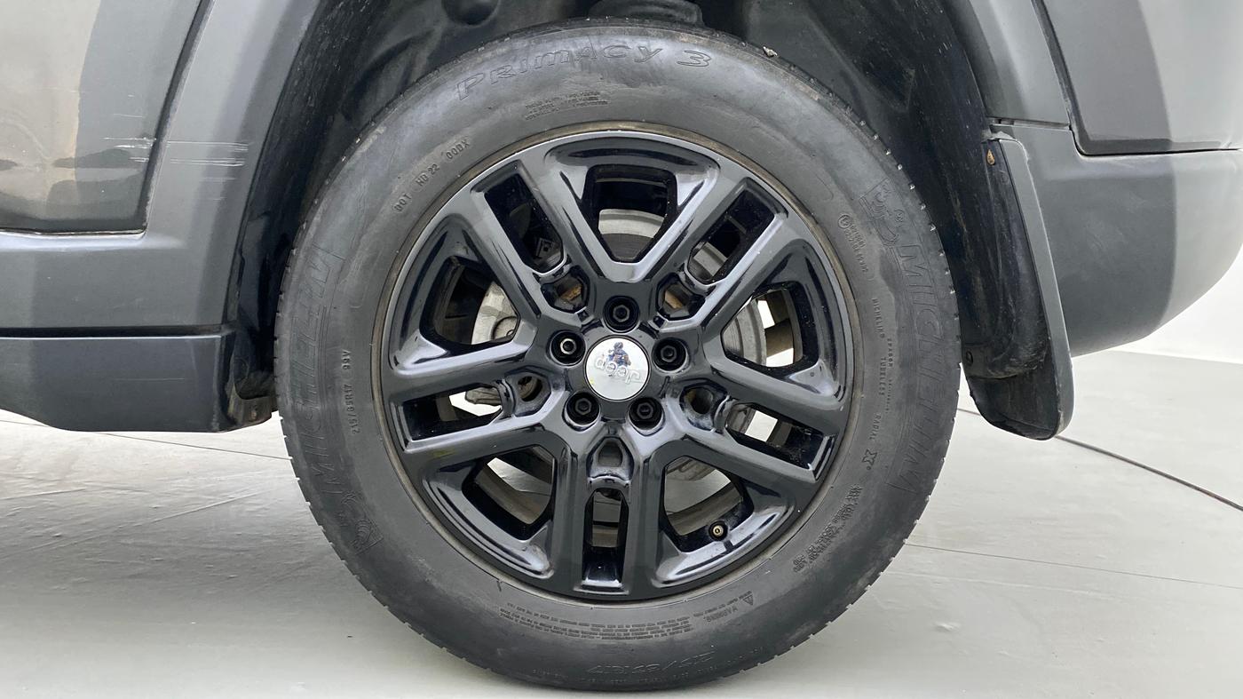 2017 Jeep Compass 2.0 LIMITED, Diesel, Manual, 88,808 km, Left Rear Wheel