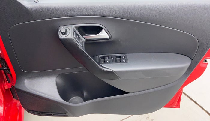 2017 Volkswagen Polo GT TSI 1.2 PETROL AT, Petrol, Automatic, 41,851 km, Driver Side Door Panels Controls