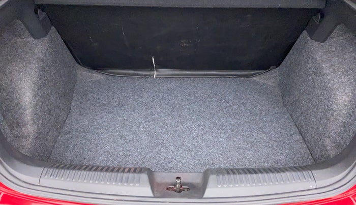 2017 Volkswagen Polo GT TSI 1.2 PETROL AT, Petrol, Automatic, 41,851 km, Boot Inside View