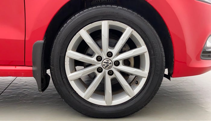 2017 Volkswagen Polo GT TSI 1.2 PETROL AT, Petrol, Automatic, 41,851 km, Right Front Tyre