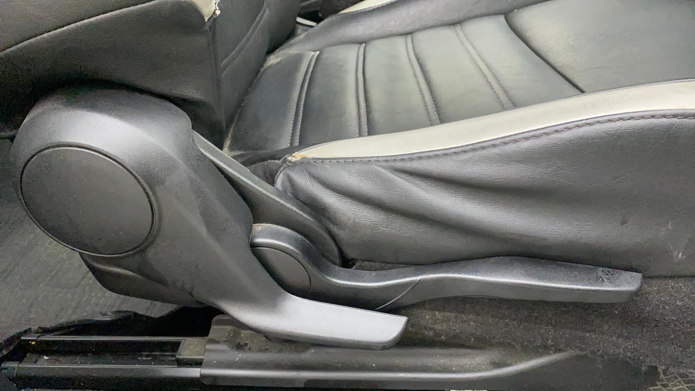 2018 Maruti Swift ZXI AMT, Petrol, Automatic, 33,100 km, Driver Side Adjustment Panel