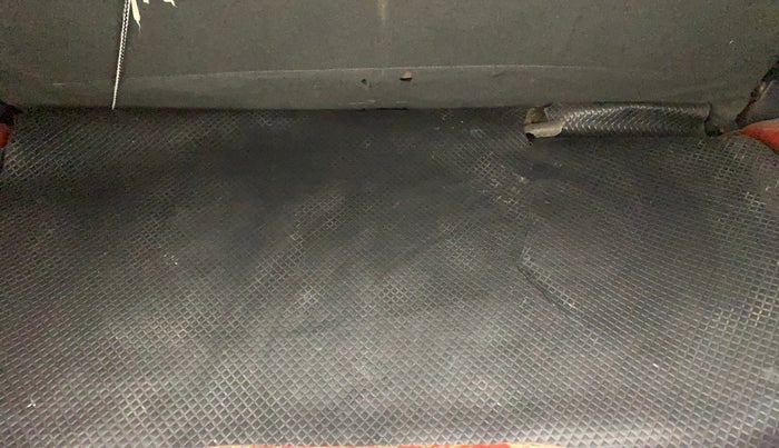 2014 Hyundai Eon MAGNA +, Petrol, Manual, 55,688 km, Boot Inside