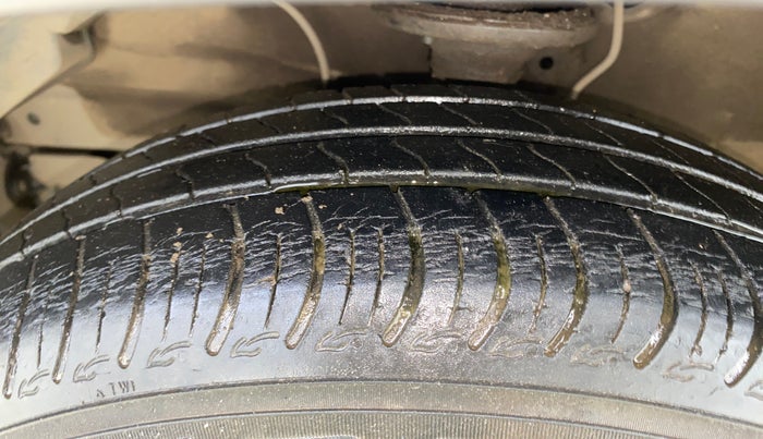 2021 Maruti S PRESSO VXI CNG, CNG, Manual, 11,994 km, Left Front Tyre Tread