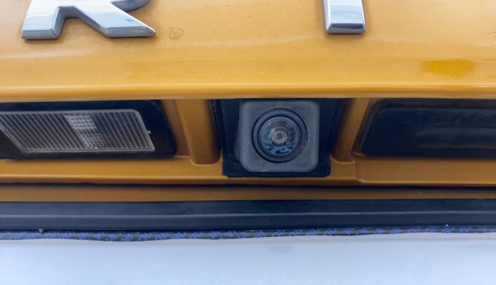 2022 Renault TRIBER RXZ AMT DUAL TONE, Petrol, Automatic, 24,010 km, Parking Camera